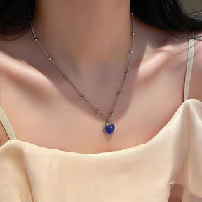 Temperature Controled Colour Changing Heart Shape Necklace for Girl